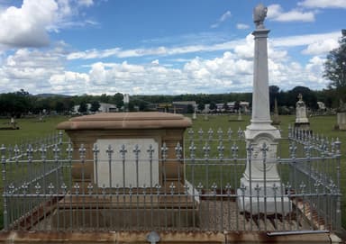 Moffat and Bell family grave, Ipswich General Cemetery. Reads: *‘This memorial is erected in loving memory of their father by the sons of Thomas Bell who died Waterston, Ipswich September 5, 1872 aged 74 years.’*